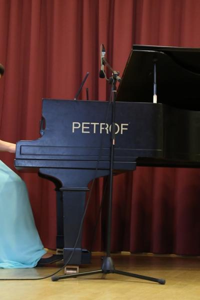 Ho Koncert Byvalych Absolventu 015
