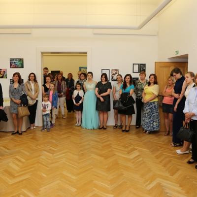 Vo Vernisaz Byvalych Absolventu 2017 014